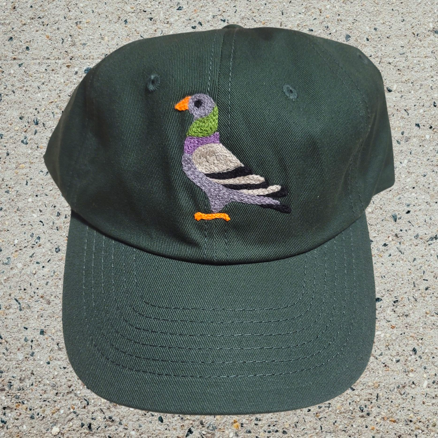 Le Pigeon Caps