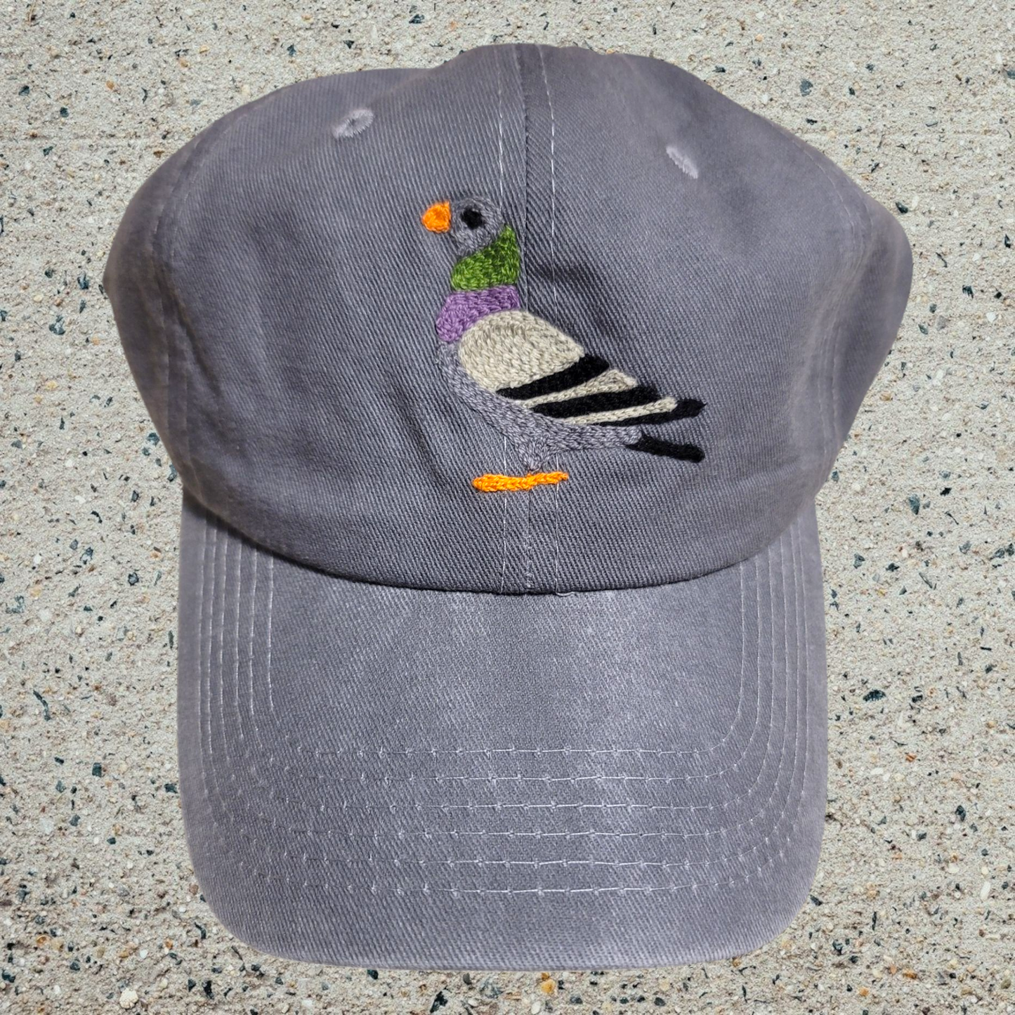 Le Pigeon Caps